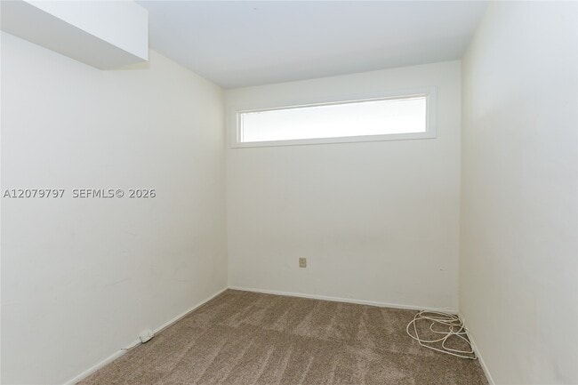 Building Photo - 2100 S Ocean Dr