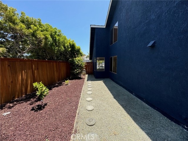 Building Photo - 27515 Via Valor