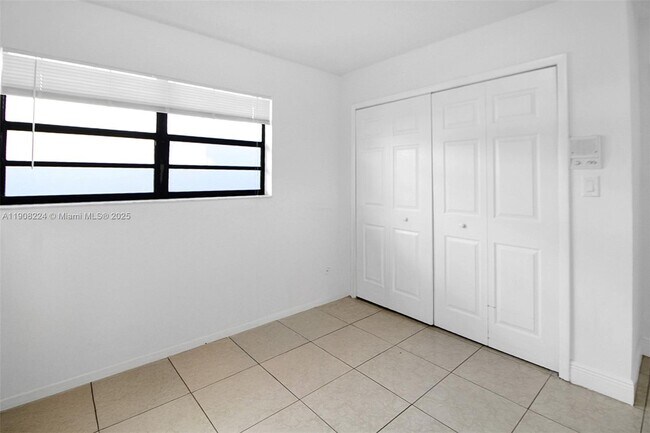 Building Photo - 13625 SW 99th Terrace