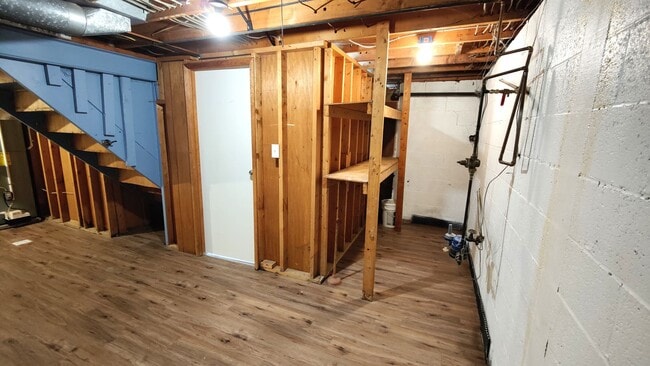 Building Photo - *Spacious & Updated 3BD/2BA Single-Family Home Available in Bethel Park*