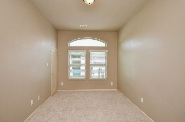 Building Photo - 5205 Kendall Glen Ct