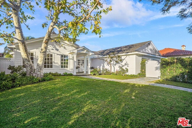 Building Photo - 1308 Mariners Dr