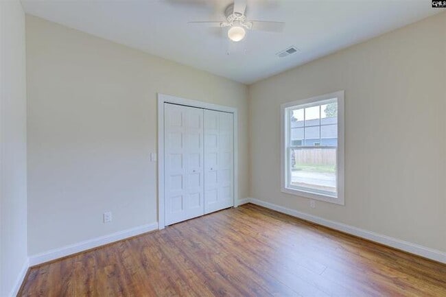 Building Photo - 1001 S Kilbourne Rd