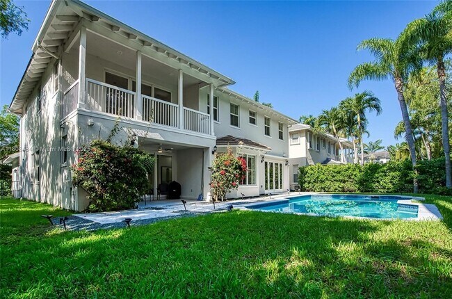 Building Photo - 5701 SW 85th St