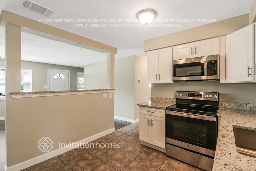 Building Photo - 2388 Nash St