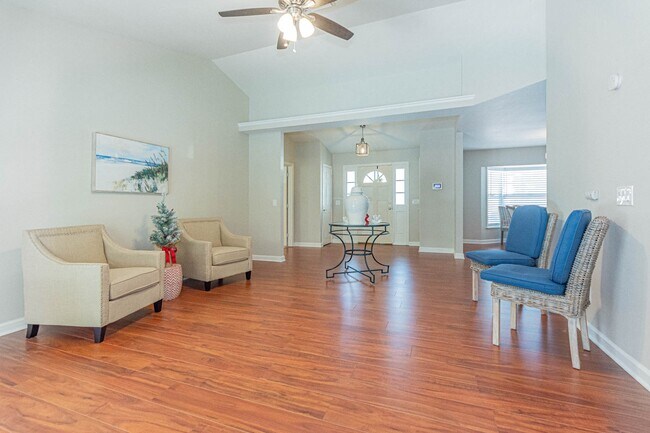 Building Photo - 2225 Silver Sands Ct