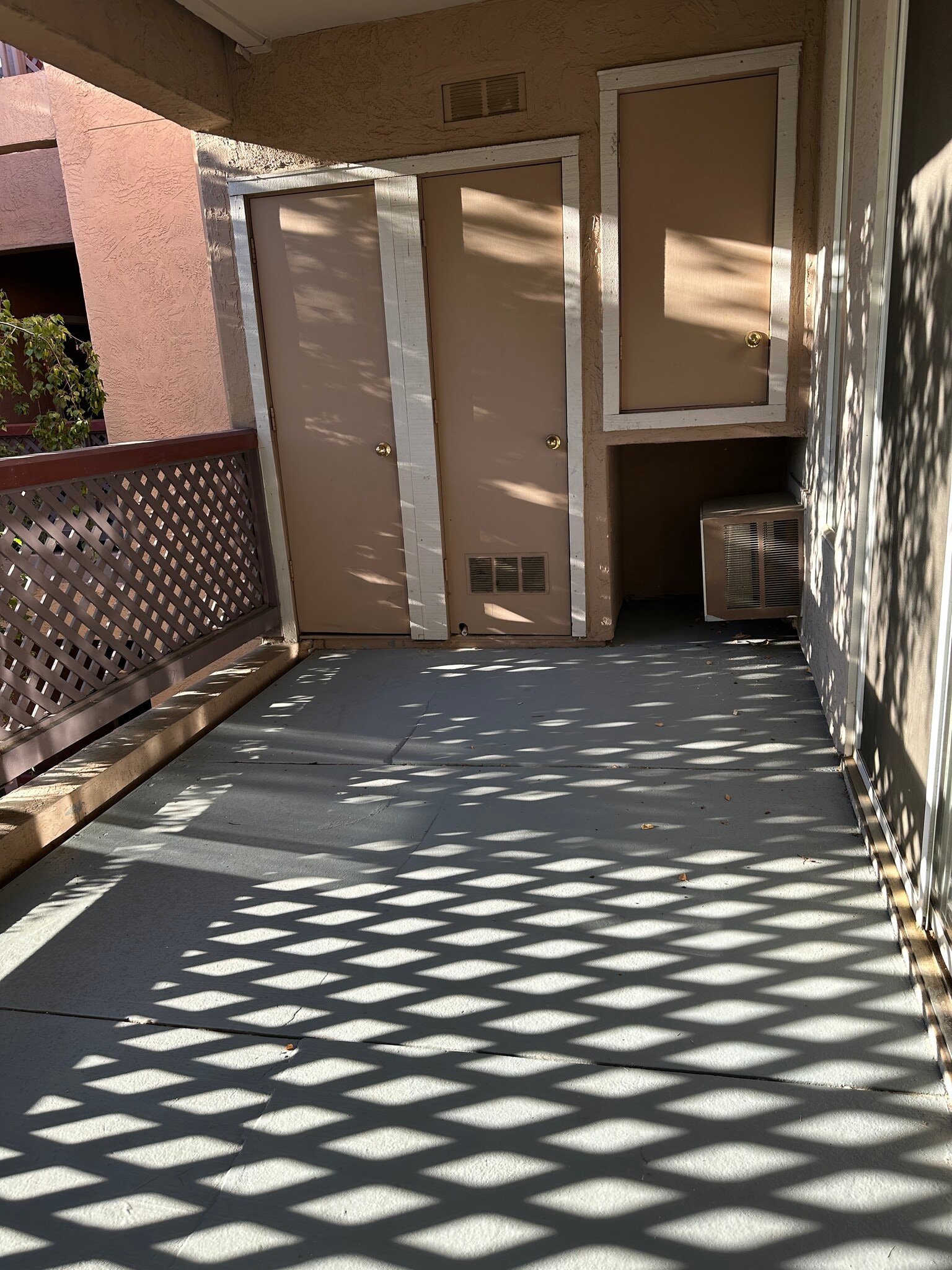 Patio with storage - 3695 Stevenson Blvd