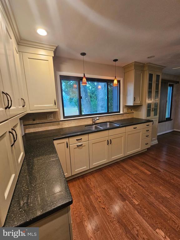 Building Photo - 3435 Pebble Beach Dr