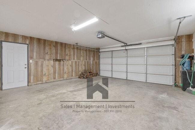 Building Photo - 1637 Paradise Ave