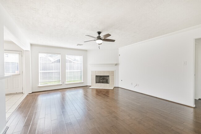Building Photo - 2507 Liza Ct