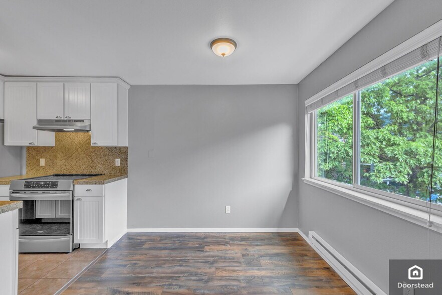 Building Photo - 5501 11th Ave NW