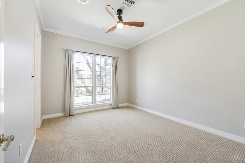 Building Photo - 17105 Vista Tree Cir