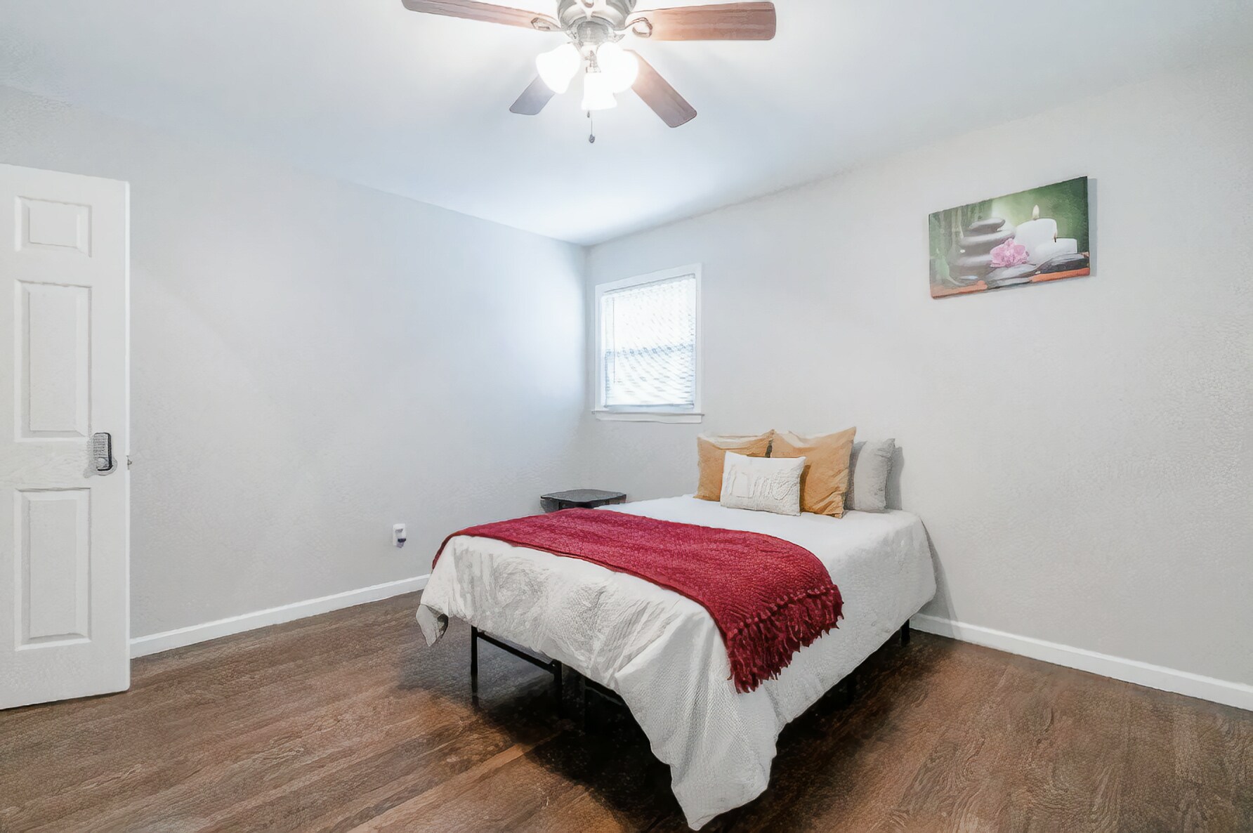 Building Photo - 3883 Adamsville Dr SW