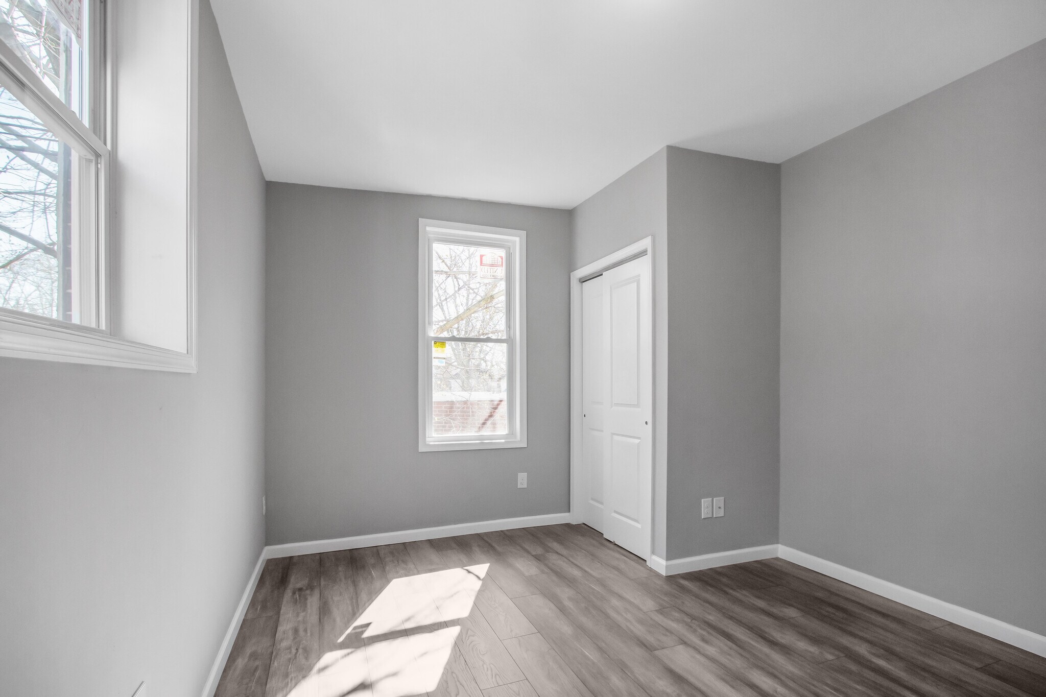 Building Photo - 5407 N 11th St