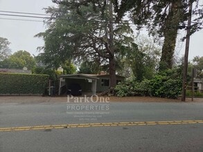 Building Photo - Super Cute Carmel Home Available for Long ...