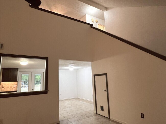 Building Photo - 7704 Cloudberry Cir