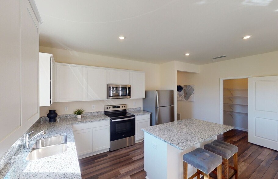 Building Photo - 4557 Marcus Venture Pl