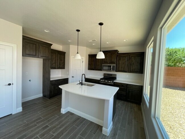Building Photo - 2446 S 630 W