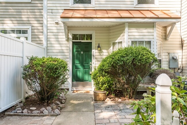 Building Photo - Available Now! Pet-Friendly 3-Story Townhome Near Wake Forest – Get $500 Off Your First Month!