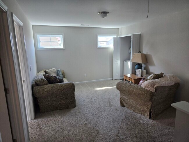 Building Photo - 135 Texas Black Way