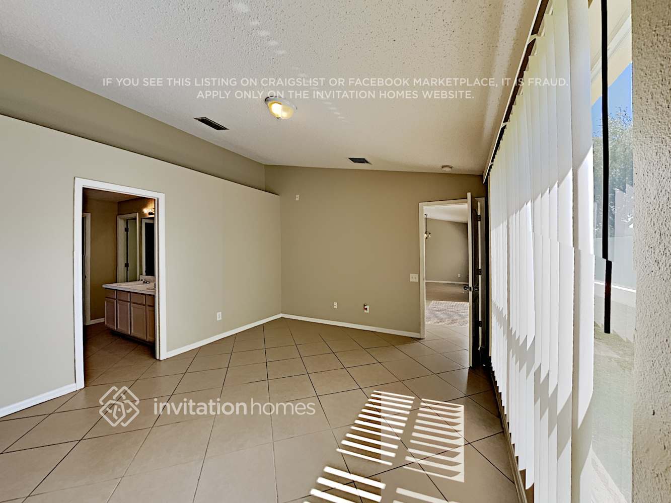 Building Photo - 12310 Dawn Vista Dr