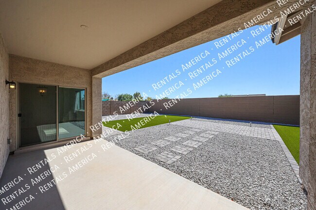 Building Photo - 12557 W Citrus Wy