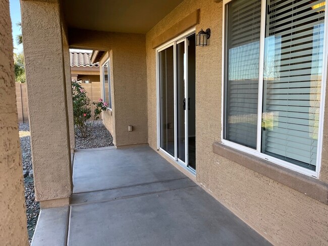 Building Photo - Rancho El Dorado Maricopa House 4 bed 2 ba...