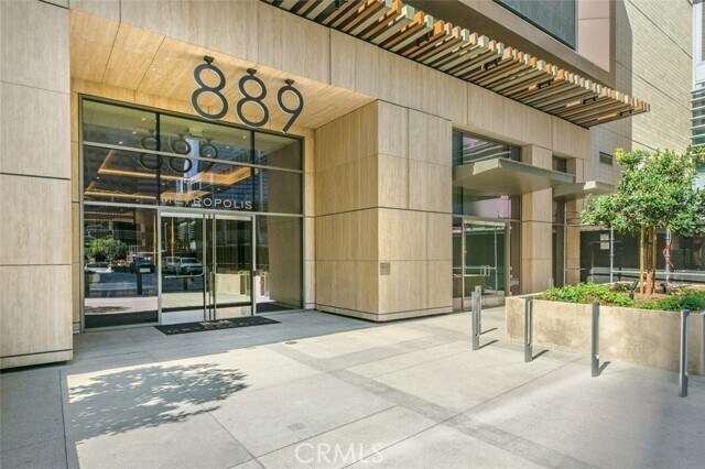 Building Photo - 889 Francisco St