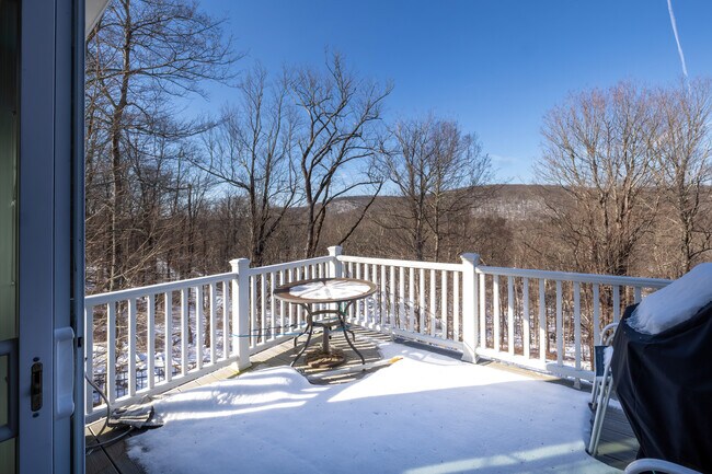 Building Photo - 1 Wilderswood Way