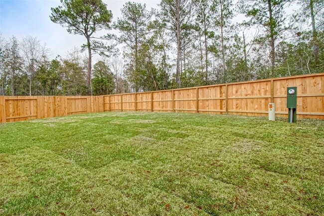 Building Photo - 332 N Spotted Fern Dr