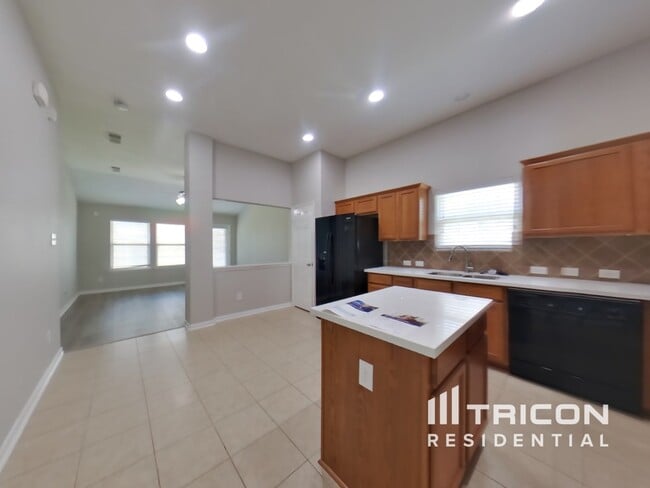 Building Photo - 18103 Mossy Creek Ln