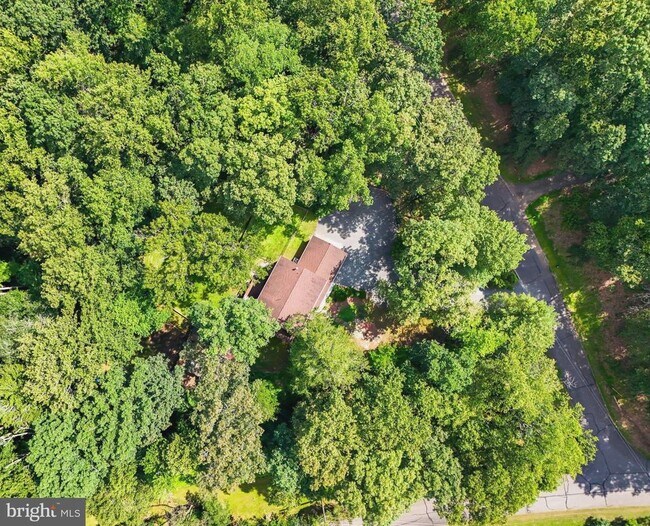 Primary Photo - 11109 Ravine Dr