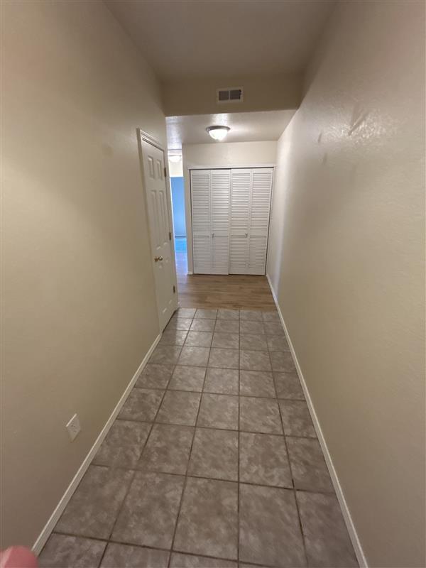 Building Photo - 3011 Mandalay Grv