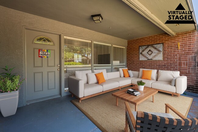 Interior Photo - 301 Courtyard Living