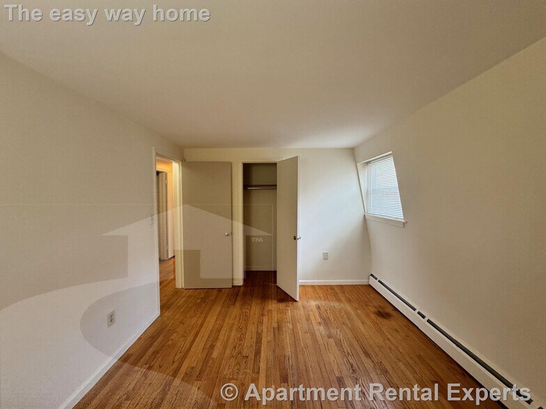 Building Photo - 99 Normandy Ave