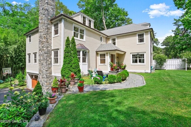 Building Photo - 80 Brookside Dr
