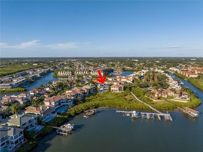 Building Photo - 4133 Causeway Vista Dr