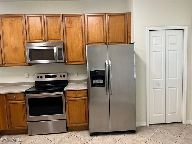 Building Photo - 7515 Bristol Cir