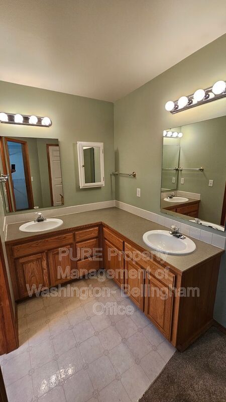 Building Photo - 3800 Megan Ln