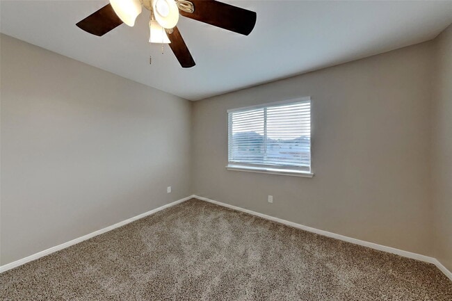 Building Photo - Dorsey Lane, Pearland, TX 77584 - 3 BR 2 BA single-family home