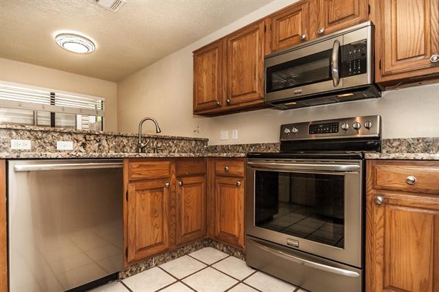 Building Photo - 6801 Honey Creek Ln