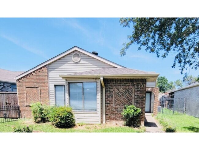 Primary Photo - ***3 BEDROOM IN MESQUITE***