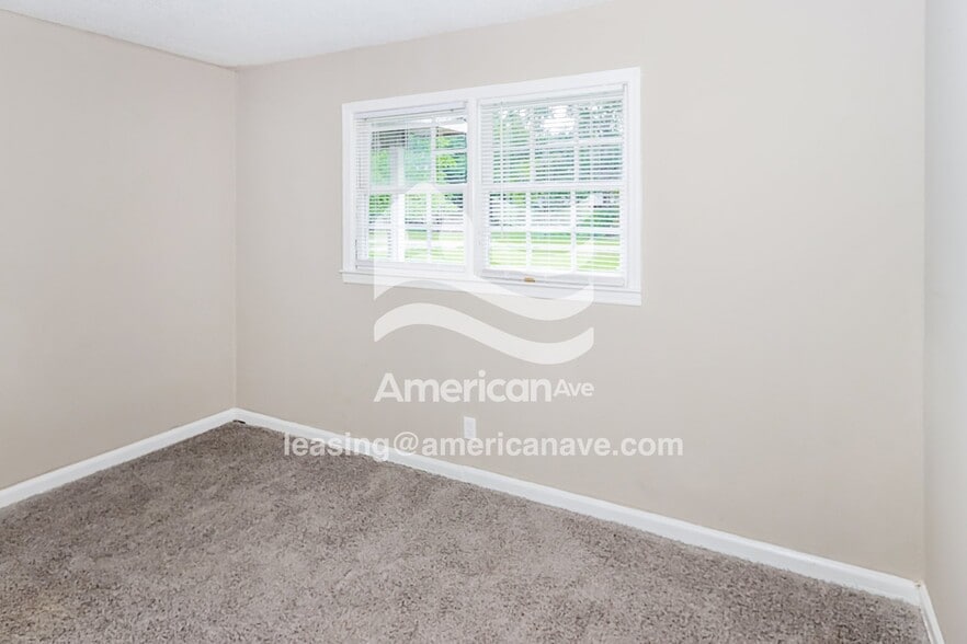 Building Photo - 5517 Janeru Cir