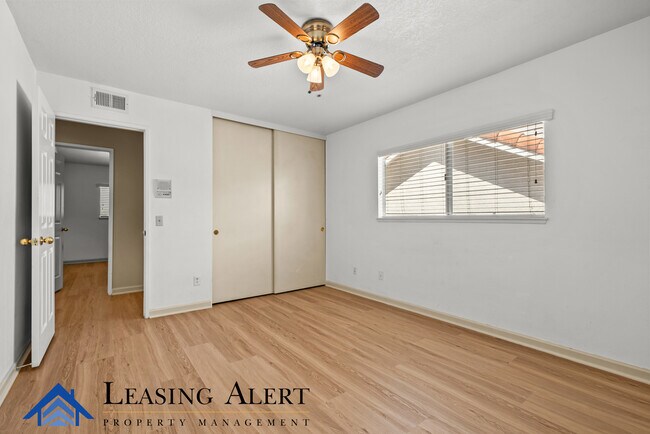 Building Photo - 28801 Shadow Valley Ln