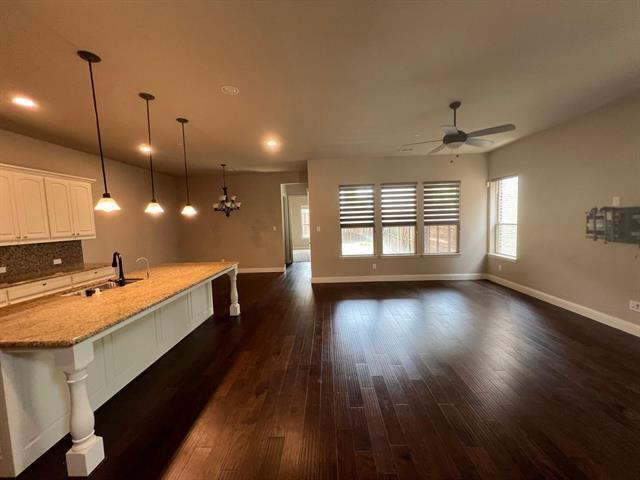 Building Photo - 2843 Highpoint Ct