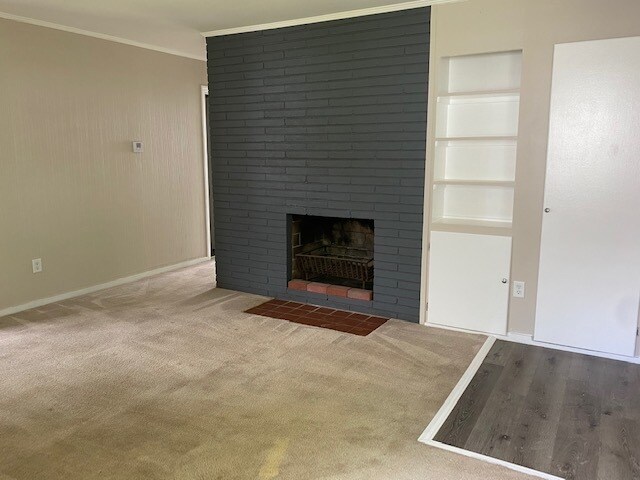 Building Photo - 355 Erskine Ave