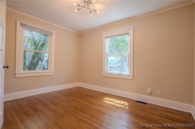 Building Photo - 120 Kirkland Dr
