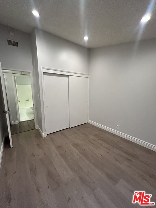 Building Photo - 14501 Tupper St