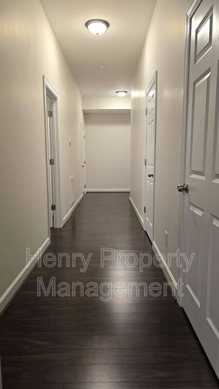 Building Photo - 121 Harvestwood Dr