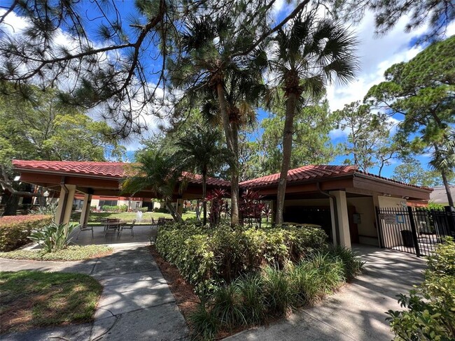 Building Photo - 2650 Countryside Blvd